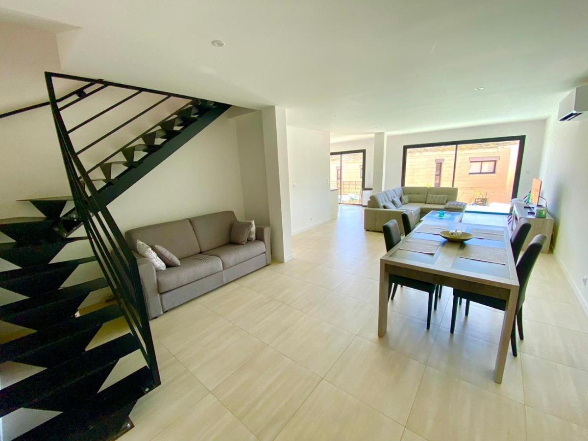 Villa Favone 4 Chambres Piscine Privee ฮองกา ภายนอก รูปภาพ