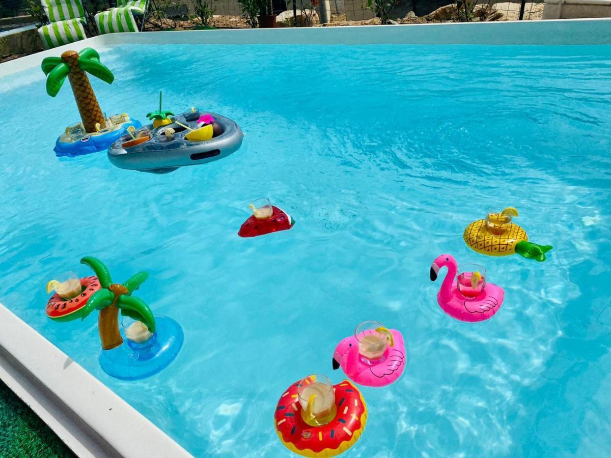 Villa Favone 4 Chambres Piscine Privee ฮองกา ภายนอก รูปภาพ