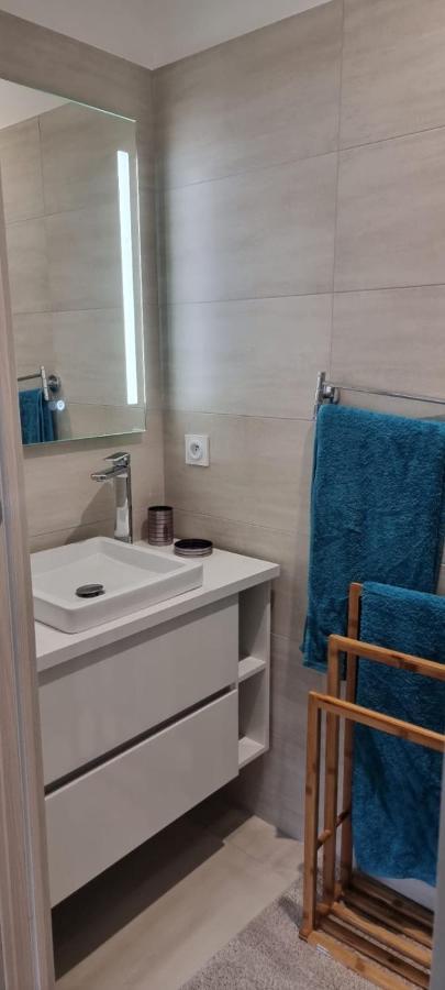 Villa Favone 4 Chambres Piscine Privee ฮองกา ภายนอก รูปภาพ