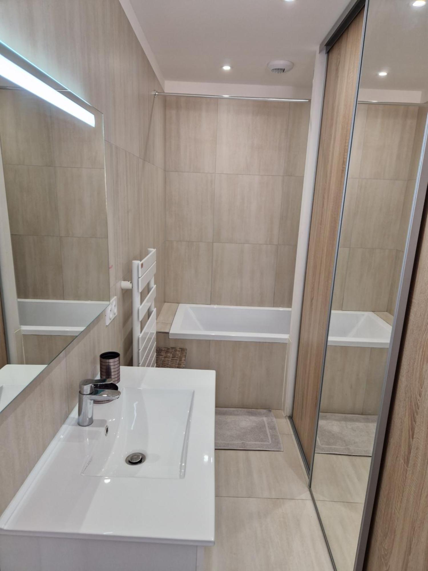 Villa Favone 4 Chambres Piscine Privee ฮองกา ภายนอก รูปภาพ
